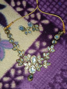 Kundan Necklace Set