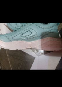 Girls Shoes