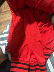 Converse Branded Unused Sweetshirt Super Attractiv