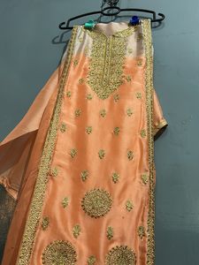 Beautiful Embroidery Double Shade Suit With Duppt