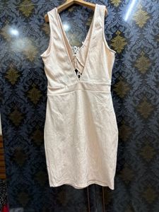 Chic Nude Party Dress with Cutouts &amp; Applique