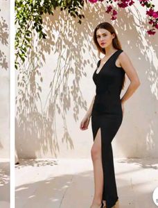 Elegant Black Maxi Dress Price Negotiable