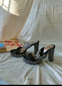 Black Block Heels🖤