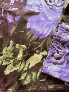 Double Bedsheet With 2 Pillow Covers