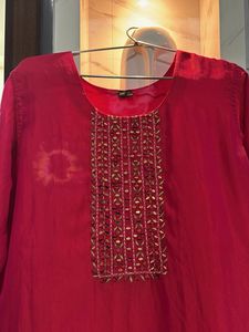 Elegant Pink Kurta with Embroidery