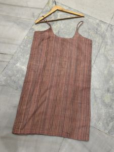 Sleevless Kurtii