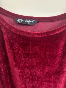RED VELVET SLIT DRESS