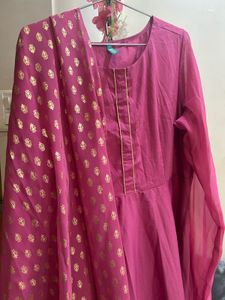 Women Flared Kurta With Dupatta