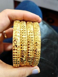 Gold Bangle Set