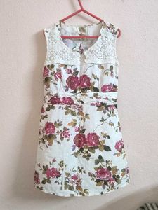 Floral Sleeveless Dress