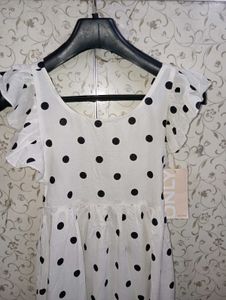 Only Girls Spotty V Back Dress