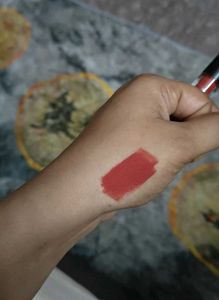 Nykaa All Day Matte Lip Cream