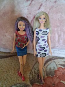 skipper articulated knees n gg face Barbie