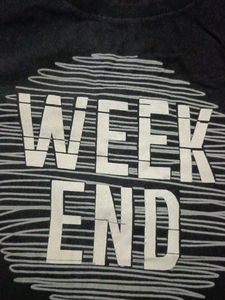 Weekend Vibes Black Cotton T-Shirt