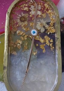 Gold Ring with Stone Detail - Size 17 Starting 299
