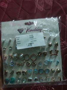 Vembley Earring Set