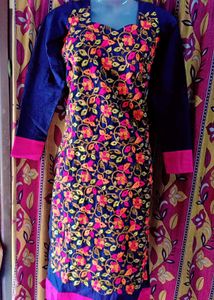 Floral Embroidered Kurta