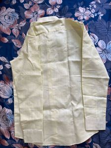 Vintage Yellow Long Sleeve Button-Up