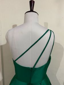 Emerald Green One-Shoulder Gown