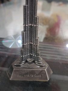 Burj Khalifa Showpiece Souvenir