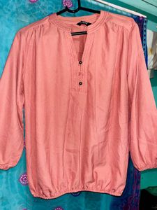 NWT Women&#39;s Pink Blouse