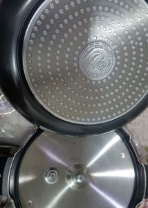 5 In 1 Cooker