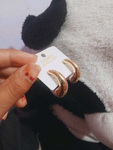 Regal Art Pearl Earrings