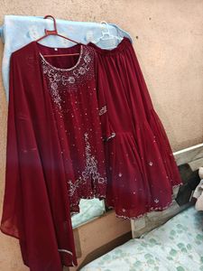 Beautiful Short Top &amp; Garara