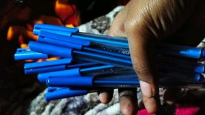 Blue Pen