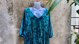 I.DARK SEA GREEN GORGEOUS DRESS