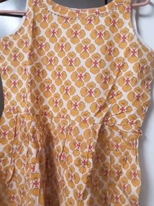 Kurti With Orange Dupatta