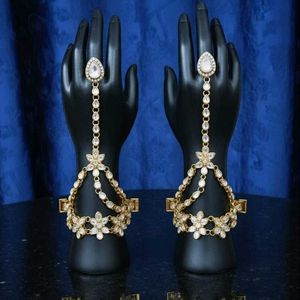 New Kundan Hand Harness Bracelet (Hathphool)