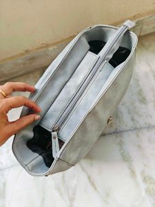 Caprese College Bag/Office Bag
