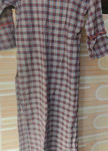 Checked Kurta/Kurti