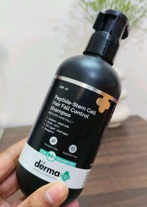 Derma Co. Hair Fall Control Shampoo