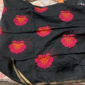Duppatta With Magenta N Orange Embroidery..