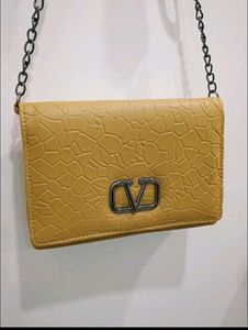 *NEW ARRIVAL* Mustard