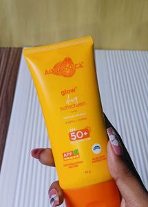 Aqualogica Glow+ Dewy Sunscreen
