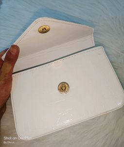 Mini Sling Bag 🤍