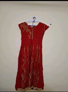 Elegant Red Embroidered Kurta