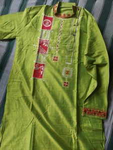 Embroyedari Designer Silk Kurta