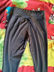 Small Size Clovia Gym Tights Grey Colour