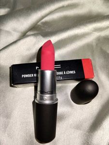 MAC Powder Kiss Rough 💄