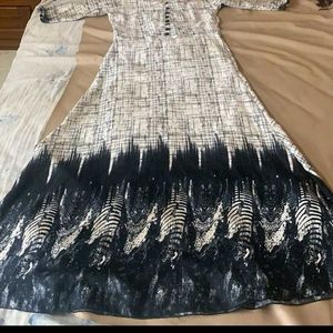 Offer Gown