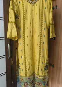 🔥 Today&#39;s Offer 🔥Pakistani Lawn Dress