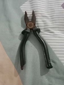 Used Pliers 2