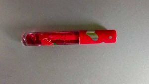 lip gloss translucent