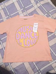 Peach Graphic Print T-shirt 🆕