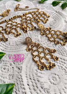 Gold Flower Dangle Earrings