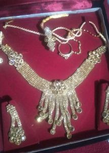 Elegant Jewelry Set